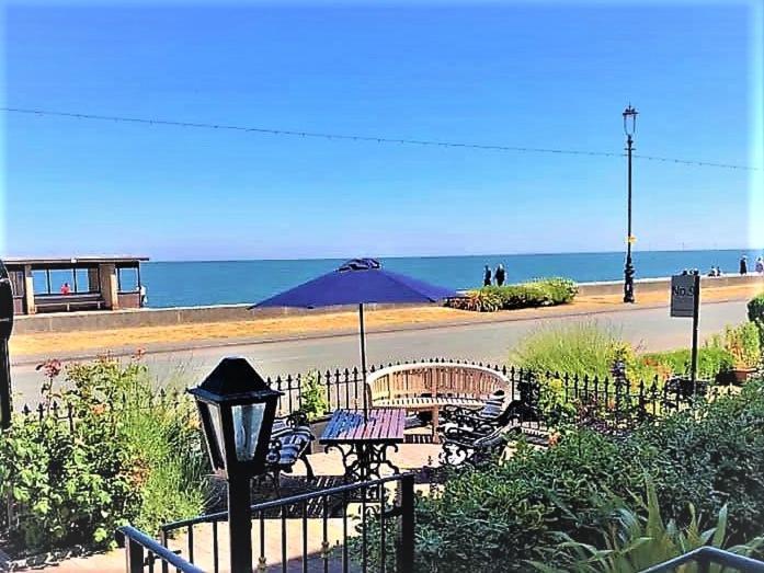 Stratford House Exclusively For Adults Hotell Llandudno Exteriör bild