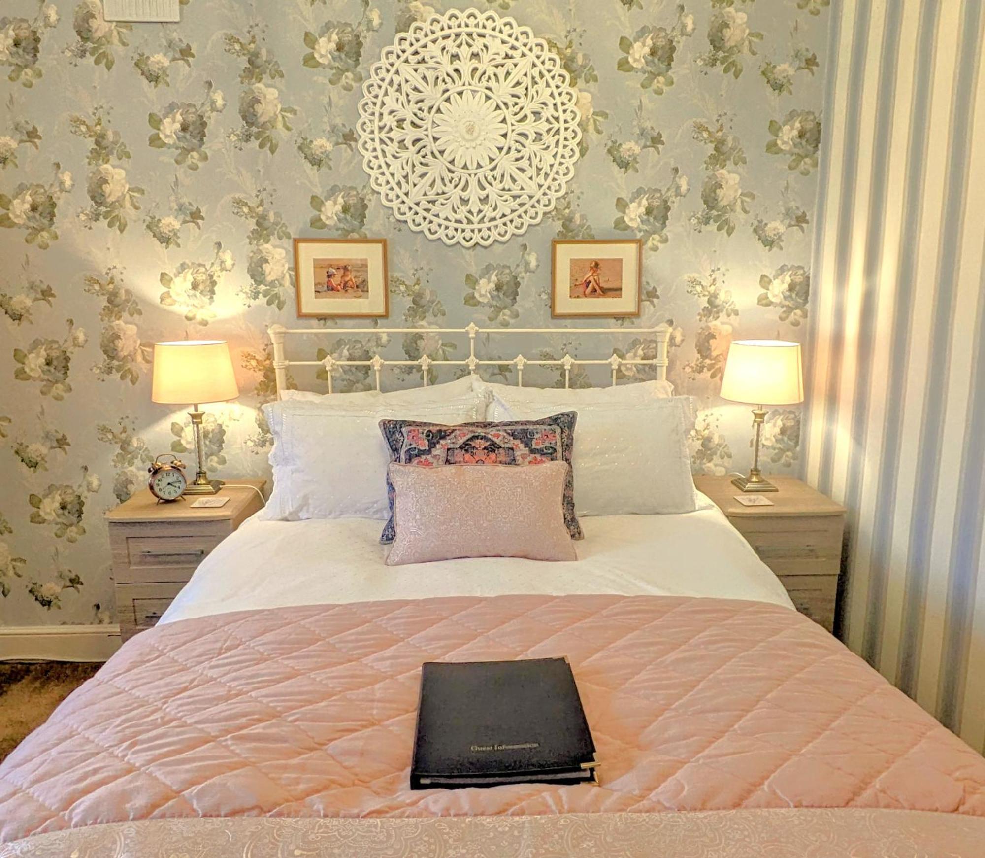 Stratford House Exclusively For Adults Hotell Llandudno Exteriör bild