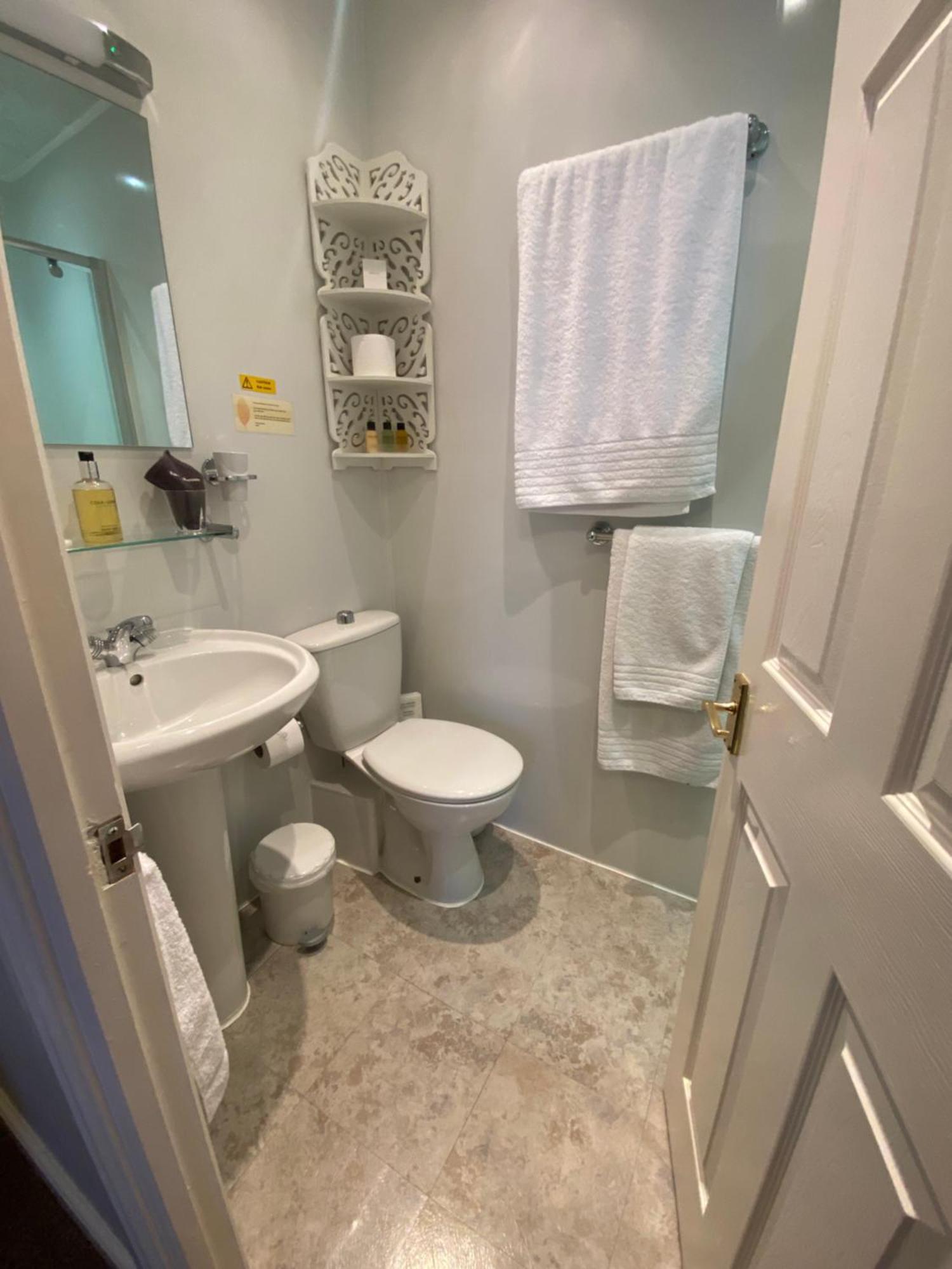 Stratford House Exclusively For Adults Hotell Llandudno Exteriör bild