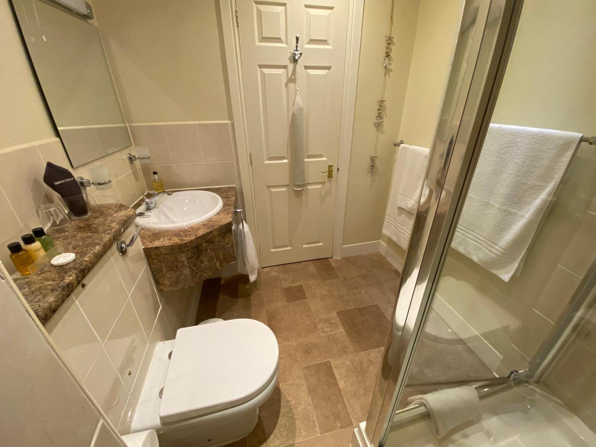 Stratford House Exclusively For Adults Hotell Llandudno Exteriör bild