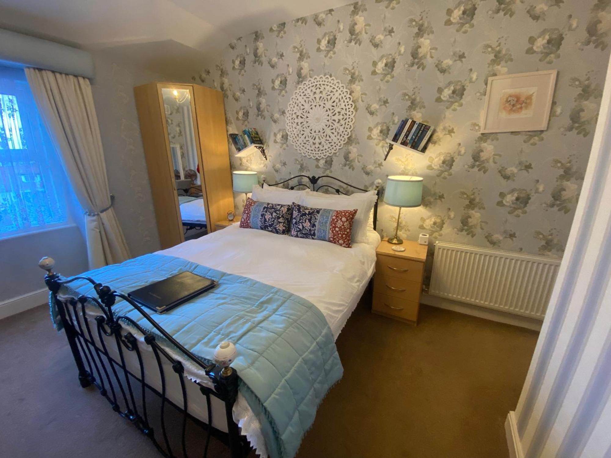 Stratford House Exclusively For Adults Hotell Llandudno Exteriör bild